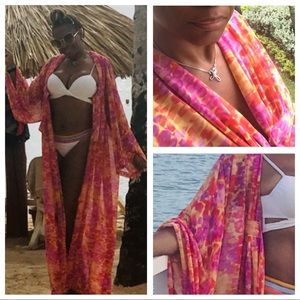 Cover bright color,created by markellscloset.com